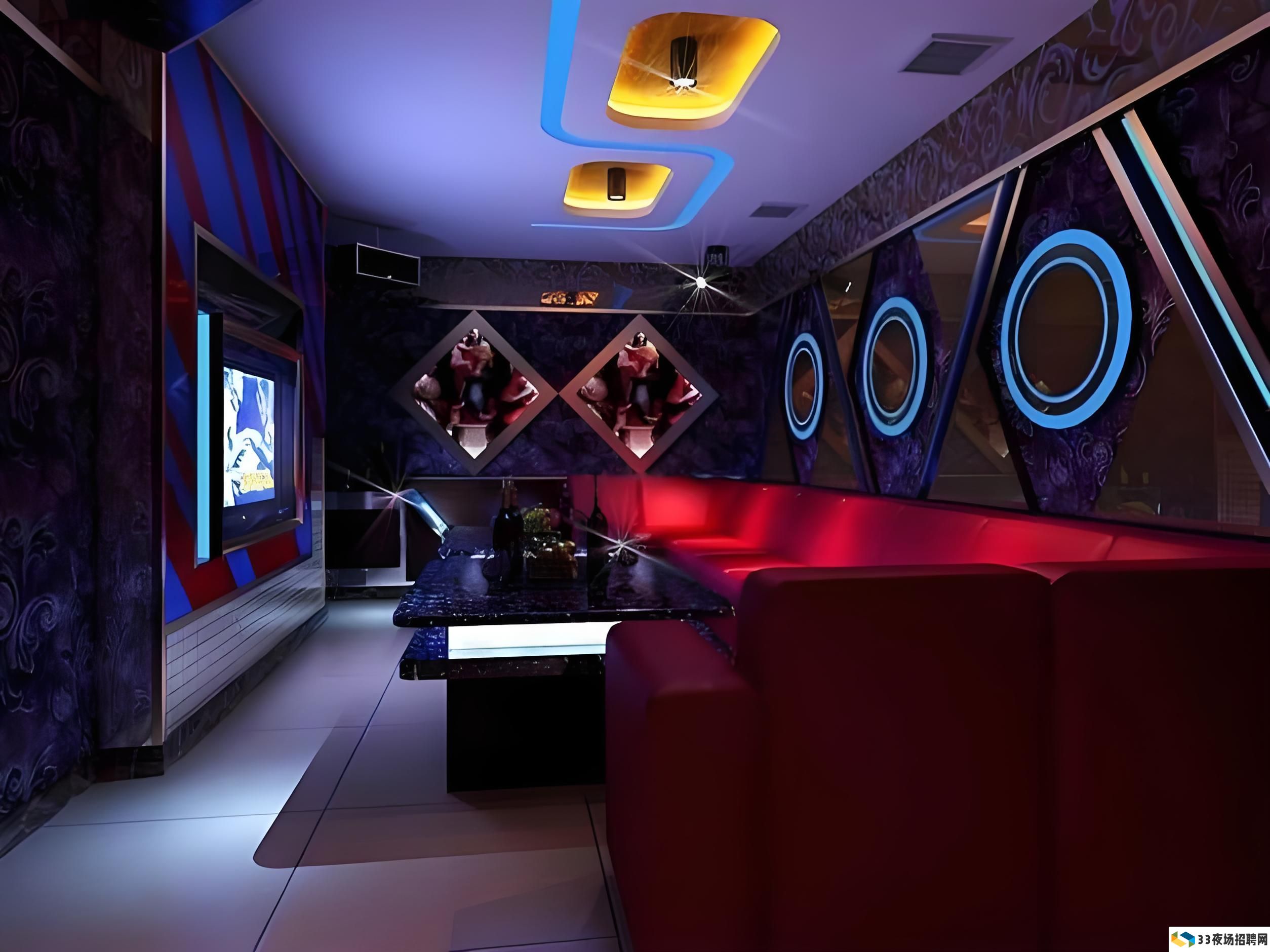 沉浸式体验：长沙网红酒吧氛围揭秘